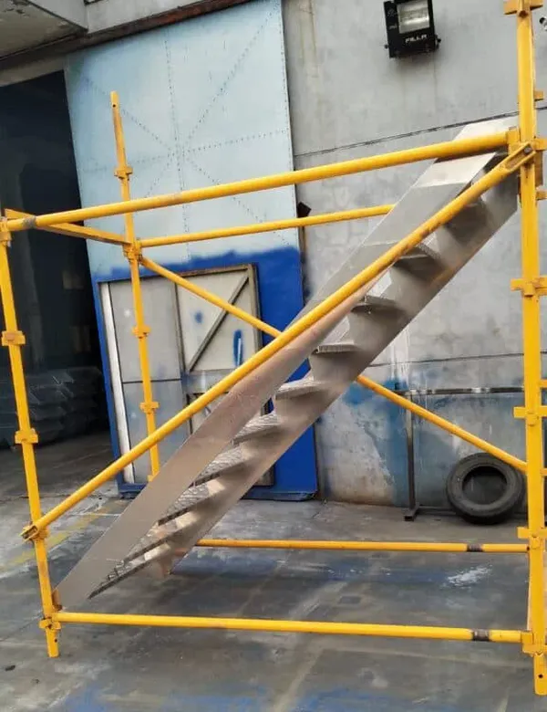 China Aluminum Stretcher Stairs Manufacturers