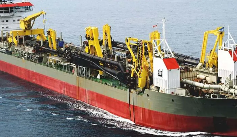 Trailing Suction Dredger Hanger Cylinder Applications