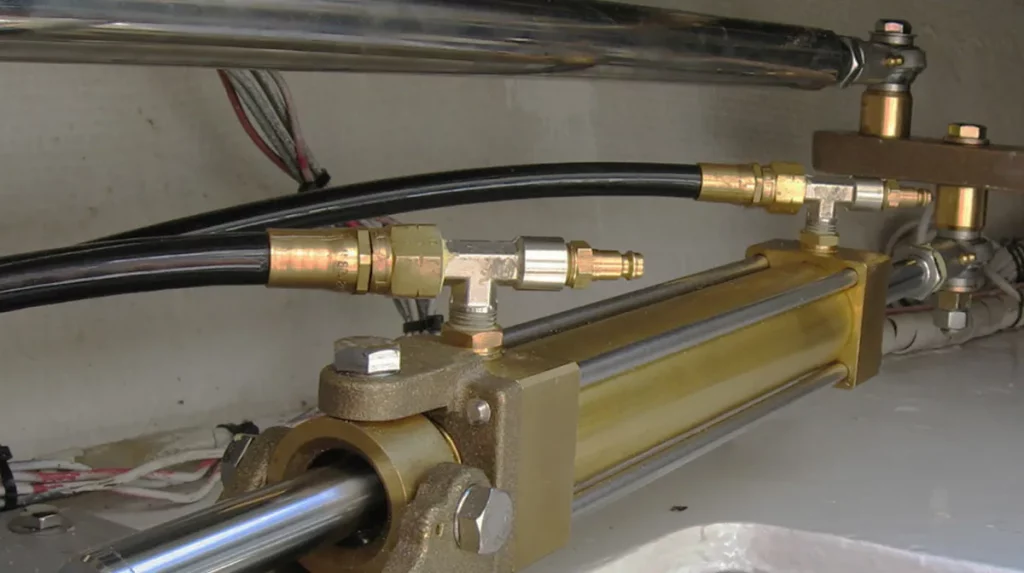 Flared Tube Female Run Tee Fittings Installation