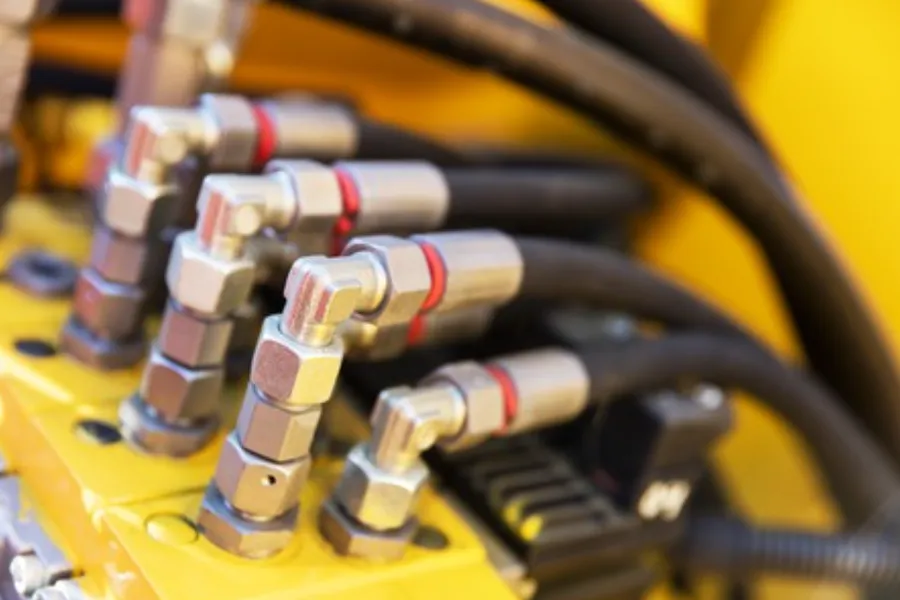 Install the Adjustable Lock Nut Elbow-WEE-M Hydraulic Fittings