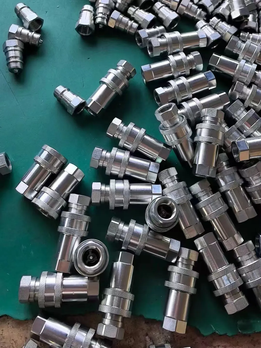 Hydraulic Quick Coupling Manufacturers